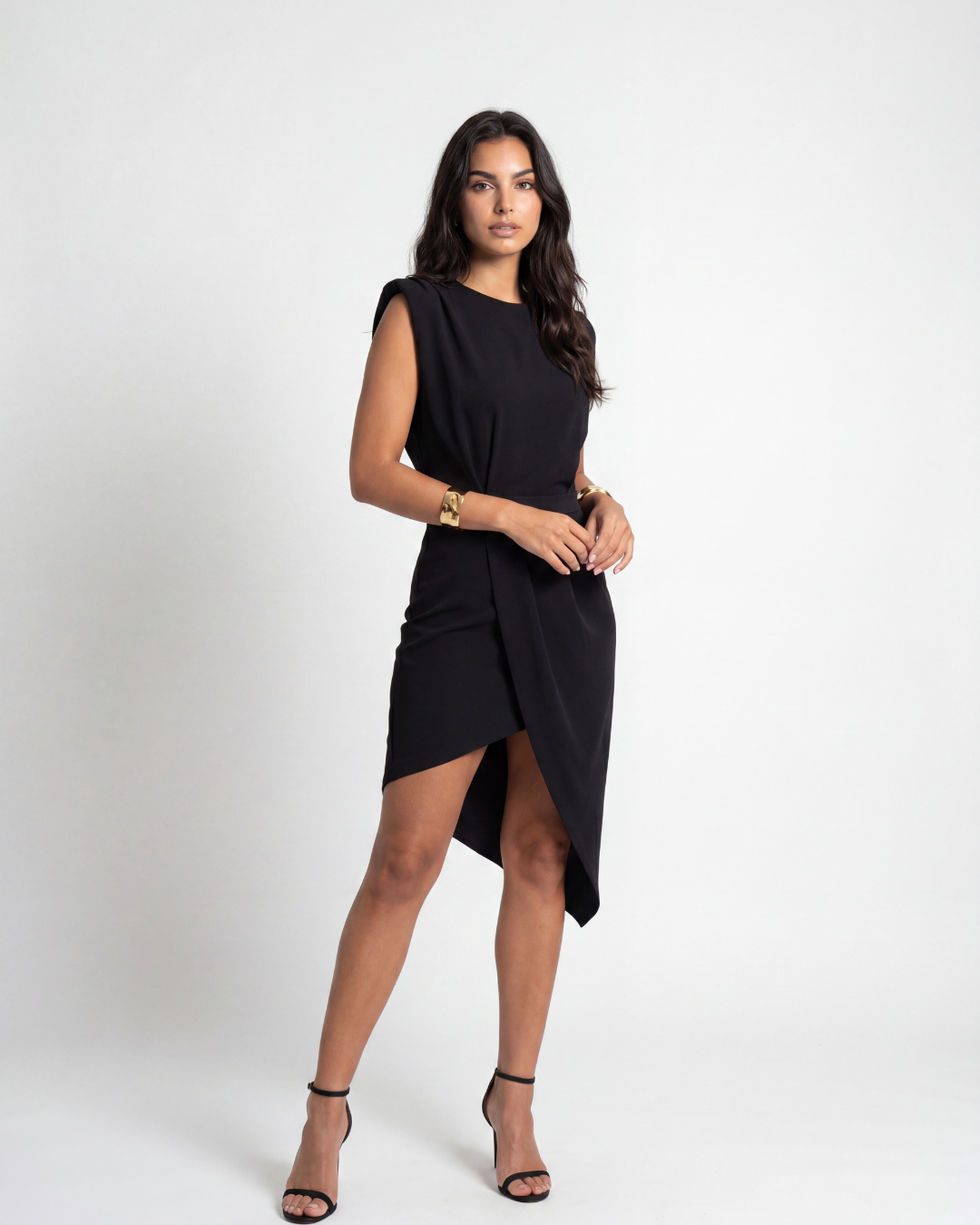 Valnera™| Vestido Asimétrico Aurora con Hombros Estructurados