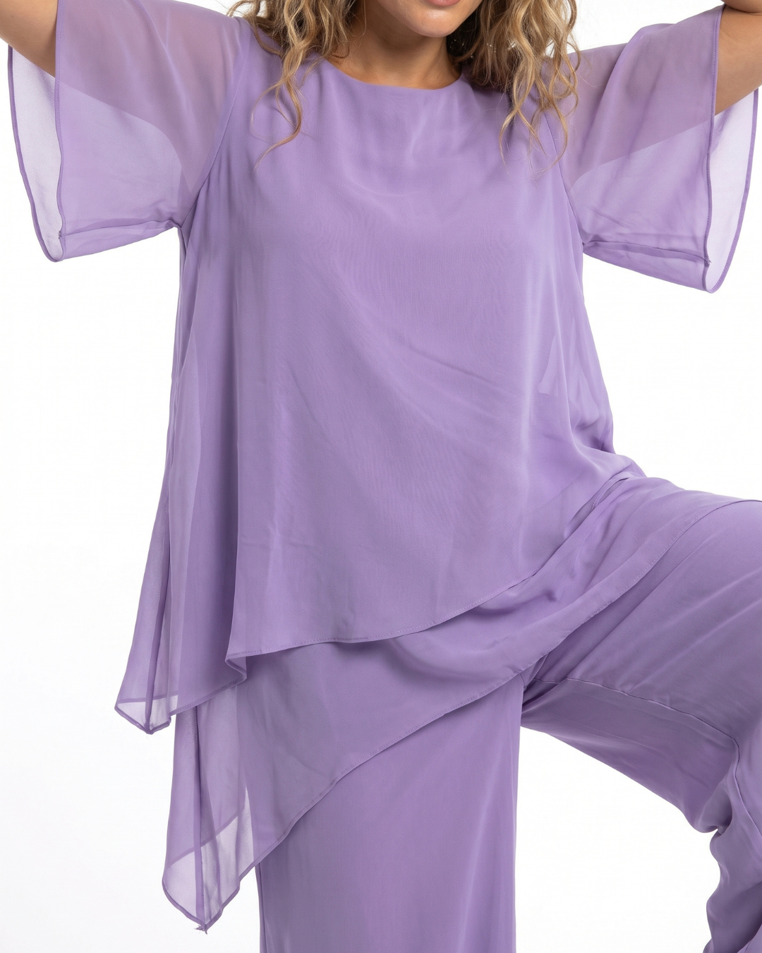 Valnera™| Conjunto Elegante Montéline de Pantalón Ancho y Capa con Volantes